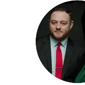 master-program-presenter-Bernie-half-with-k