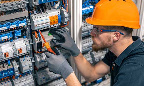trade-risk-s_2452706991-electrica-v2.