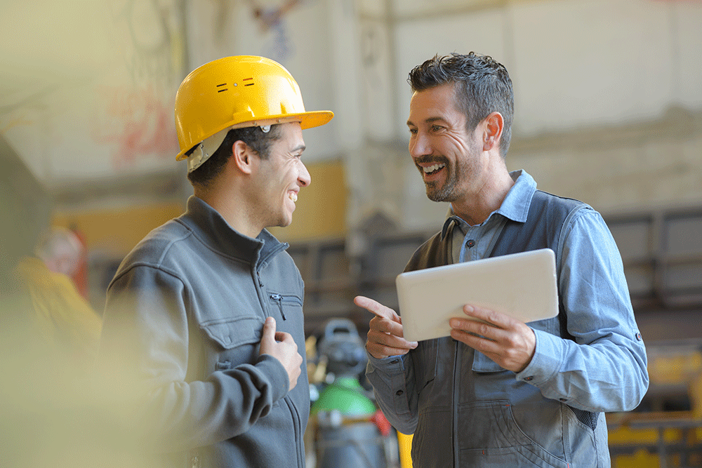 electrician-apprentice-talk-discuss-web-1 Electricians Image