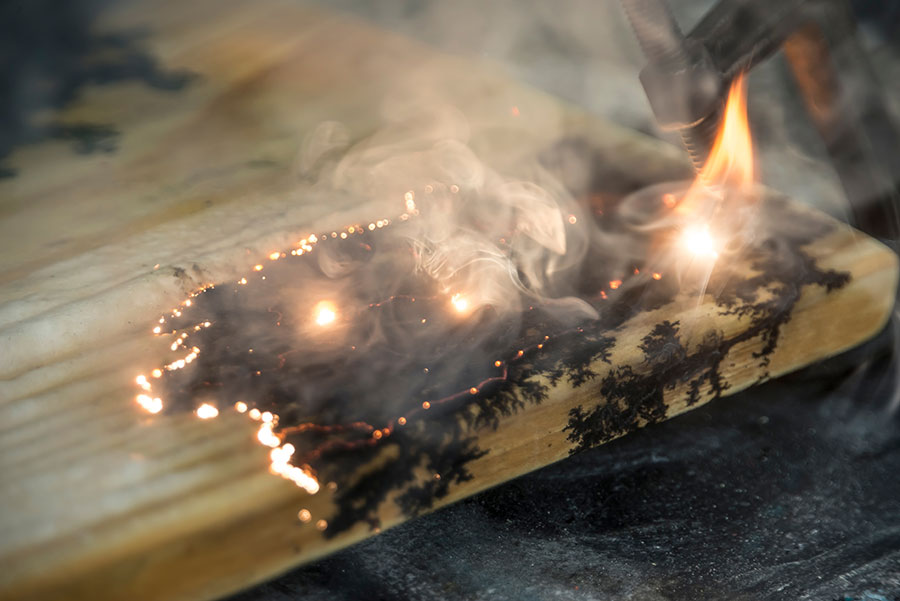 fractalburning-diy-electrical-web